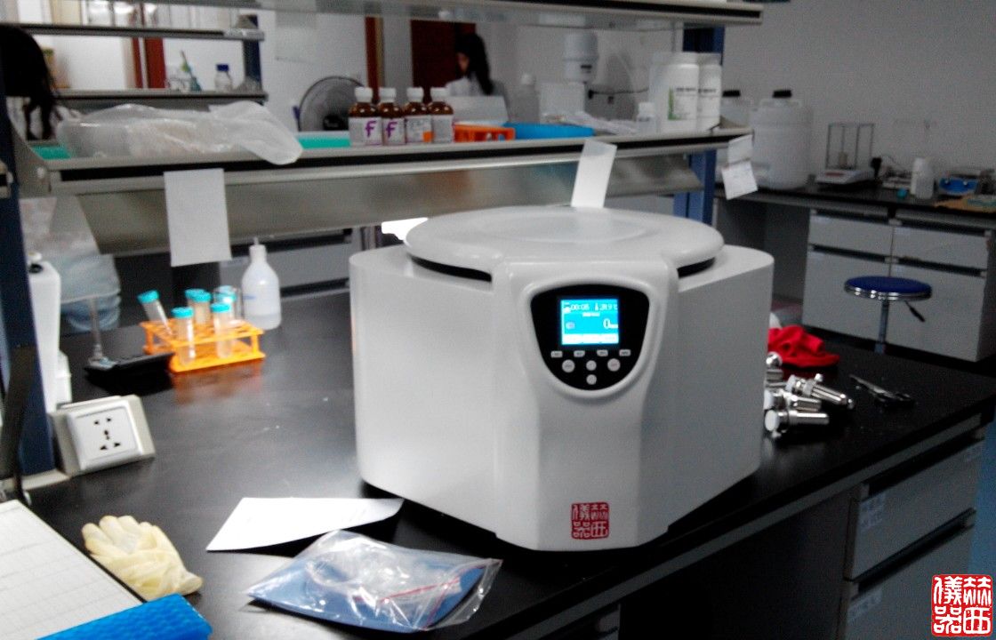 艾賽生物技術(shù)實驗室,赫西儀器,離心機